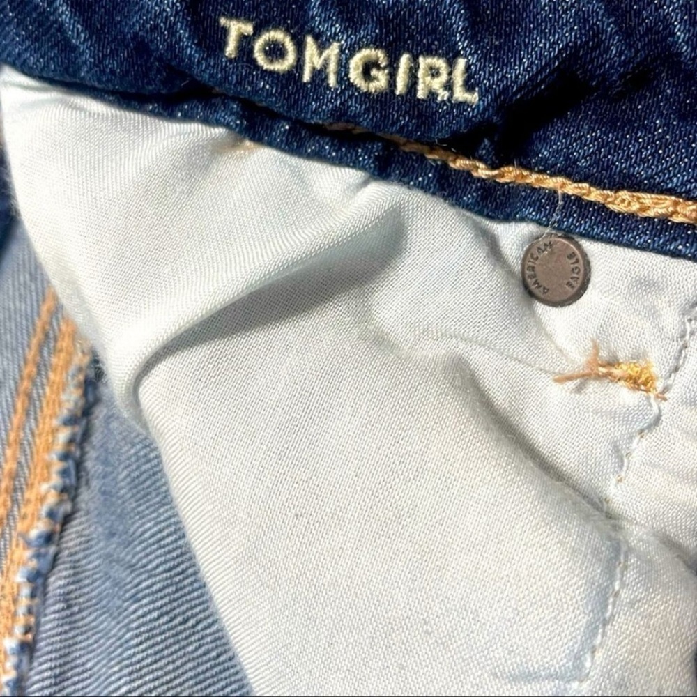 American Eagle Outfitters Dark Blue Tomgirl Distressed Jean Shorts 8 - Picture 8 of 8